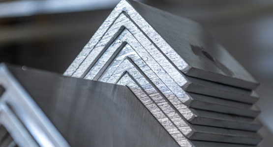 Profilés métalliques utilisés pour les fabrications du Groupe TOMEL